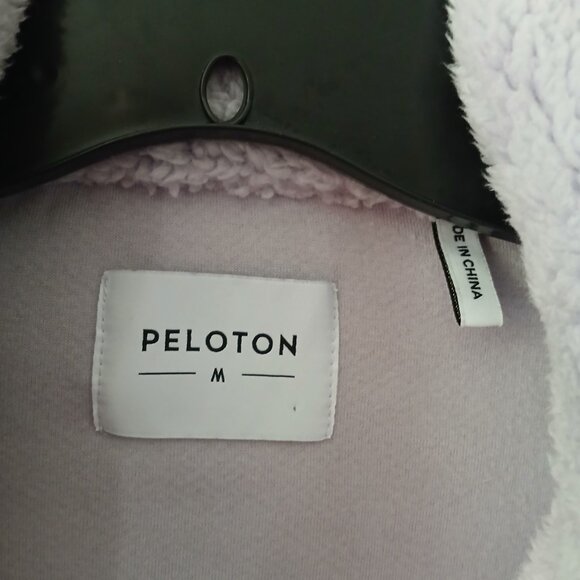 Peloton Women's Size Medium Caviar Warm Sherpa Sweater Long Sleeve Pocket Purple - Picture 3 of 15
